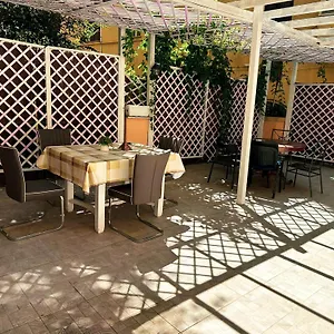 Sina Rent Albergue